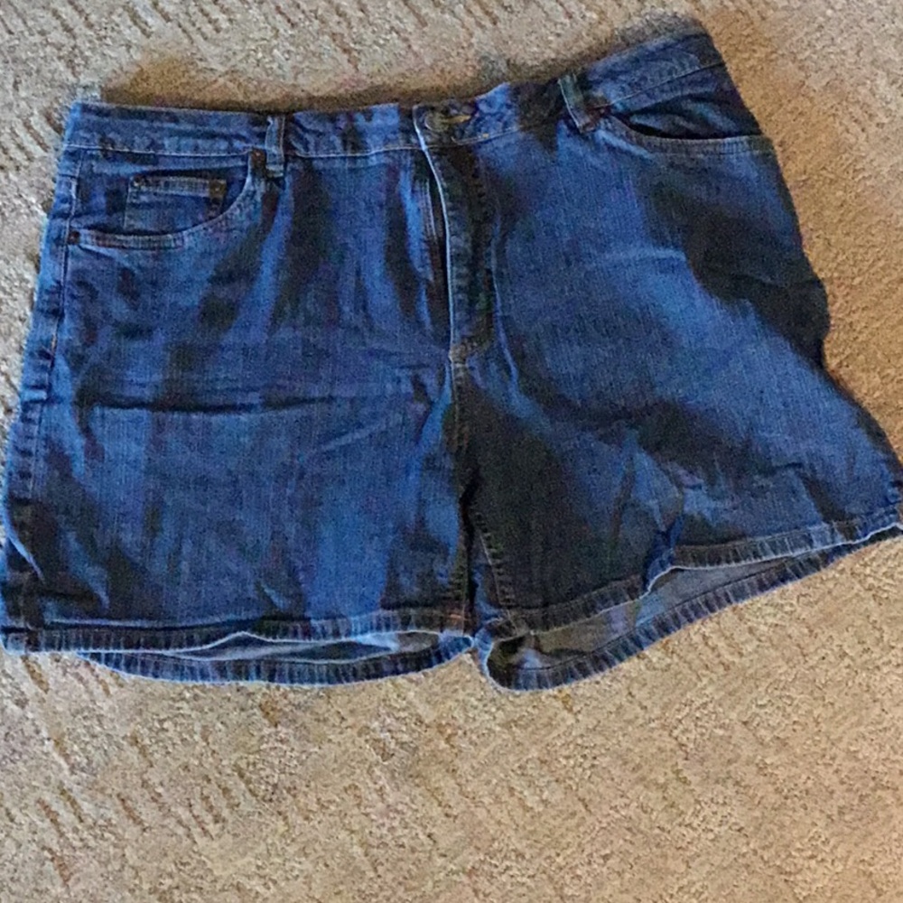 Falls Creek size 16 denim shorts